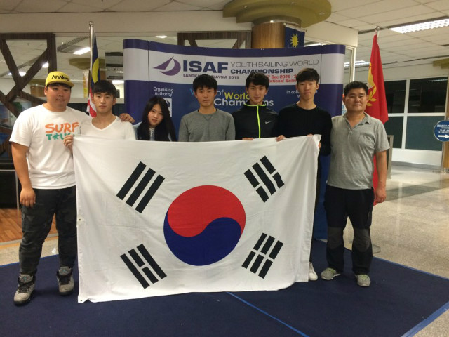 ISAF 세계청소년선수권대회 출전