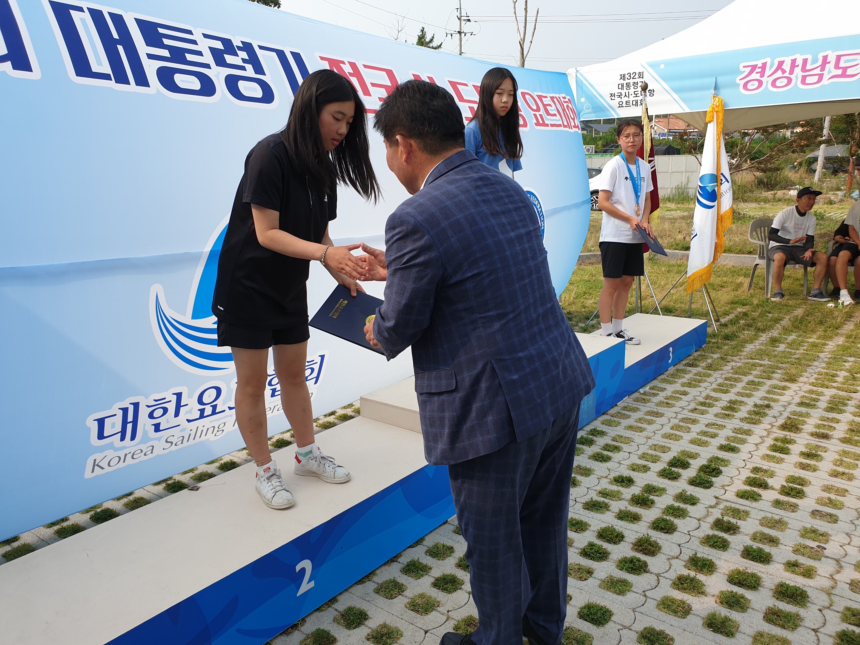 사진3.jpg
