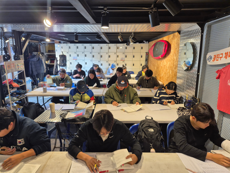 KakaoTalk_20251105_170713719_01 (1).jpg